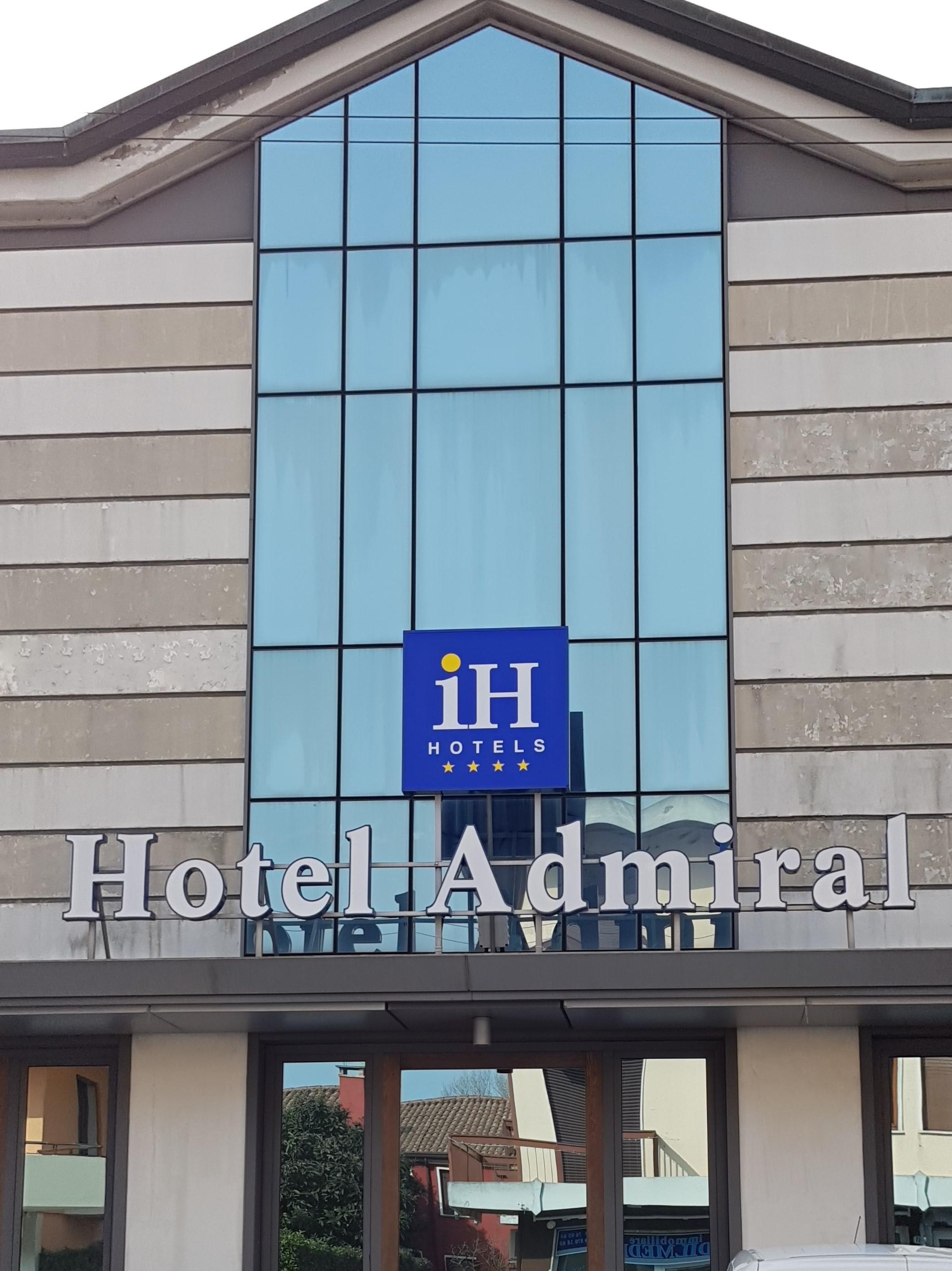 Ih Hotels Padova Admiral エクステリア 写真