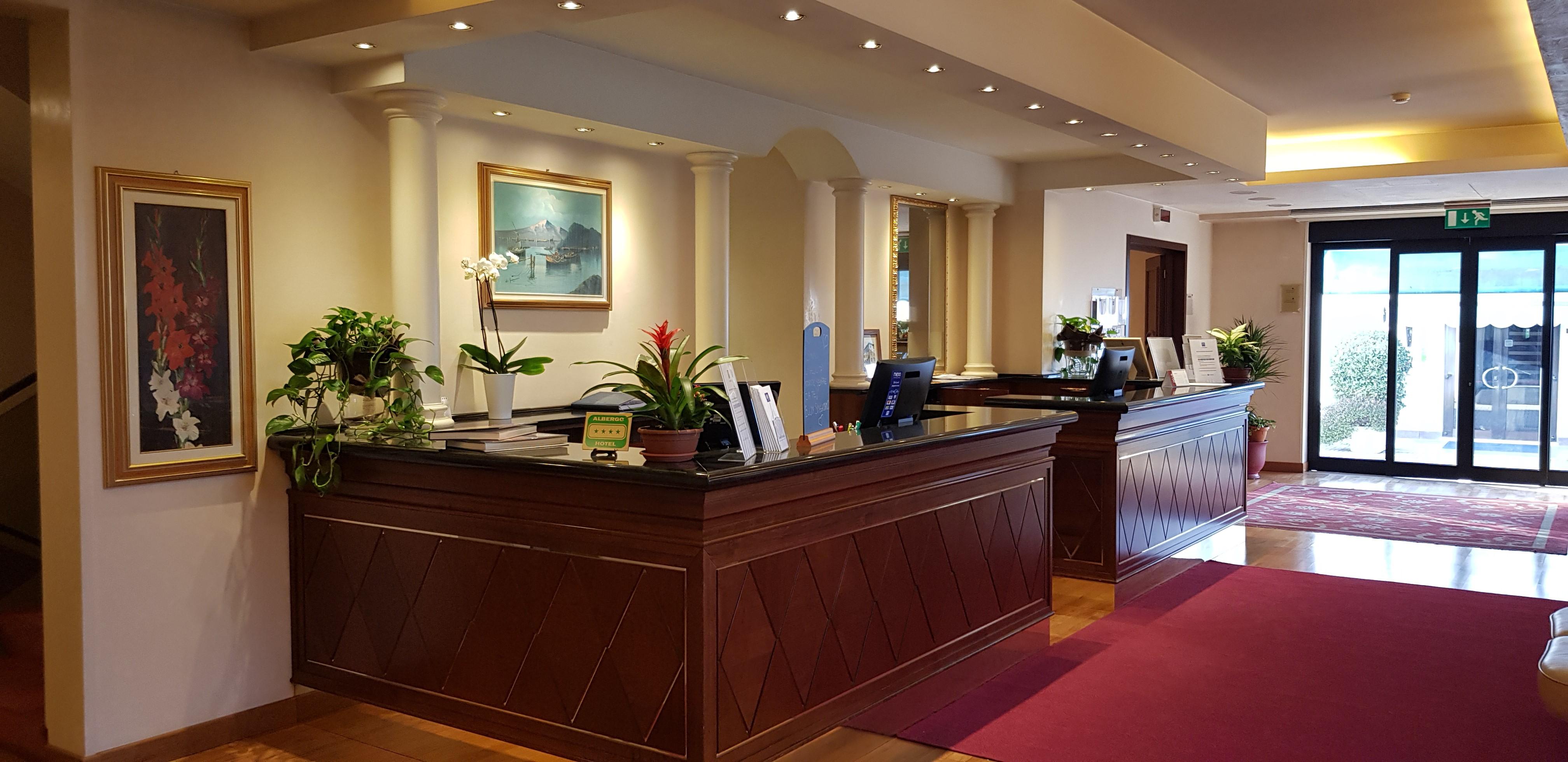 Ih Hotels Padova Admiral エクステリア 写真