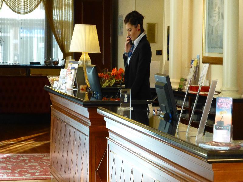 Ih Hotels Padova Admiral エクステリア 写真